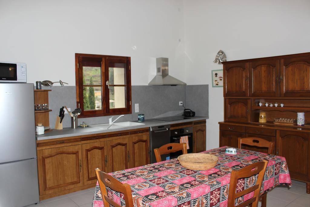 Apartamento Le Pailler De La Planque Camplong Habitación foto